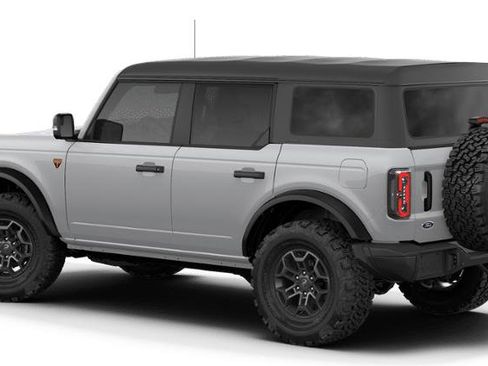 New 2026 Ford Bronco Badlands image 2