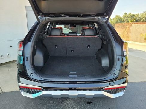 Used 2024 Kia Sportage SX FWD image 27