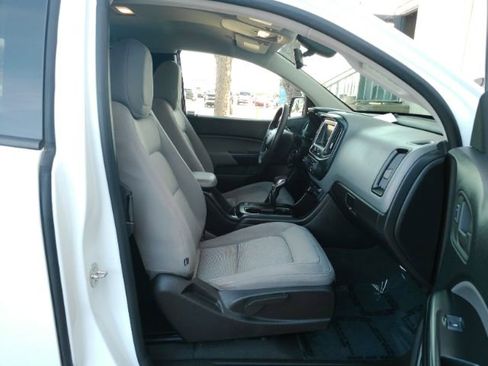 Used 2022 Chevrolet Colorado W/T w/ WT Convenience Package image 22