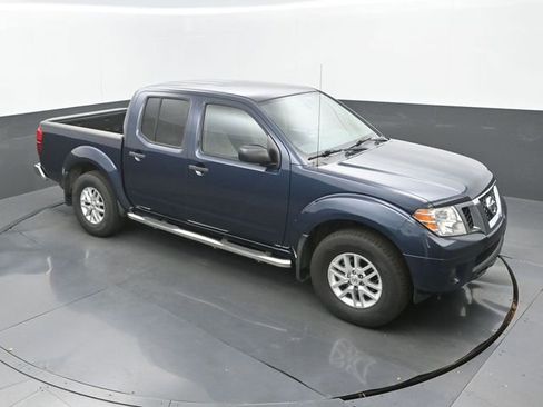 Used 2019 Nissan Frontier SV image 13