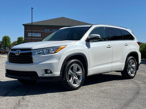 Used 2016 Toyota Highlander Limited AWD/4WD image 3
