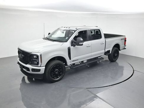 New 2026 Ford F250 Lariat w/ Black Appearance Package AWD/4WD image 42