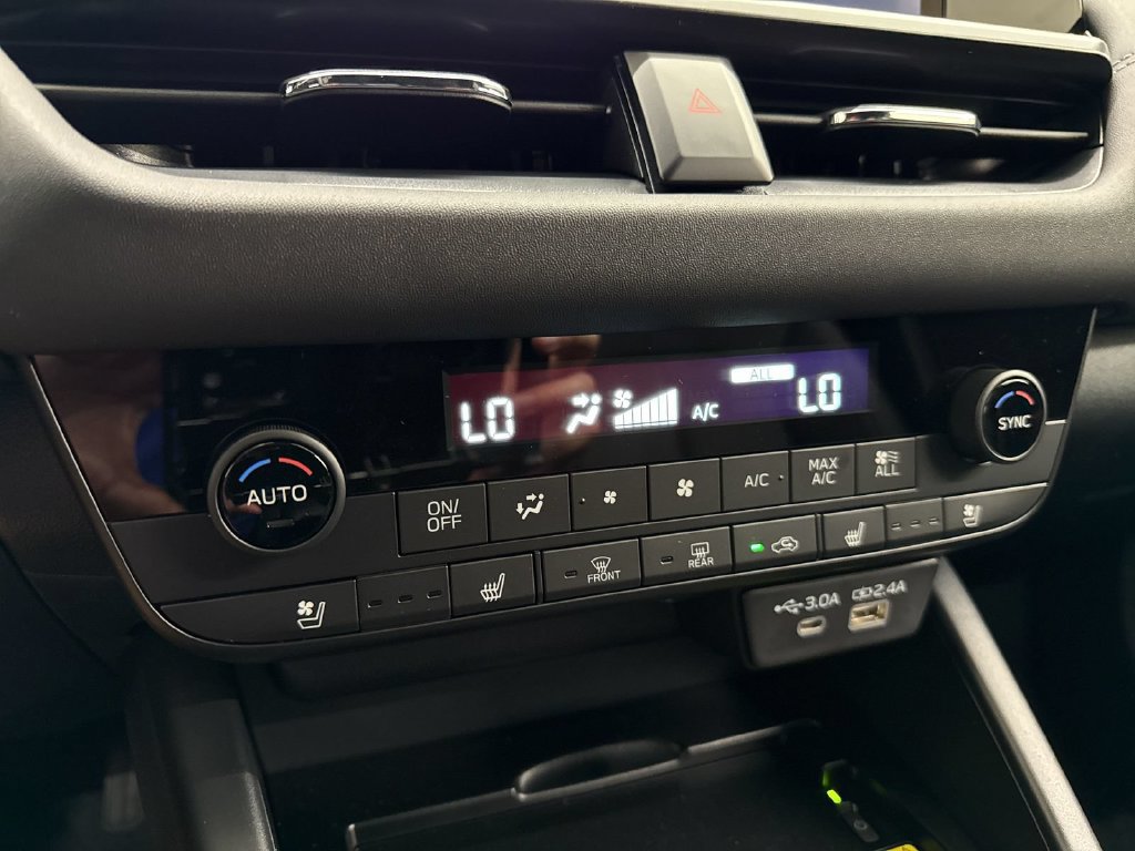 New 2026 Subaru Outback Touring AWD/4WD image 17