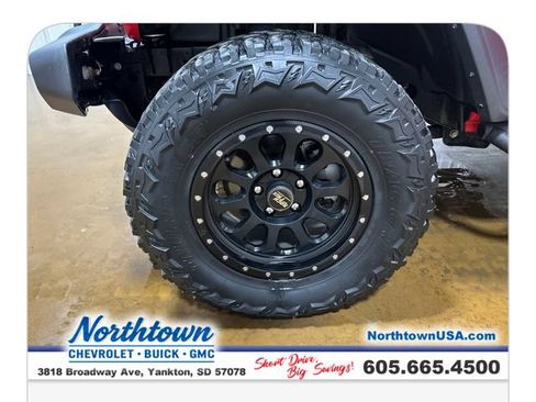 Used 2018 Jeep Wrangler Unlimited Sport AWD/4WD image 23