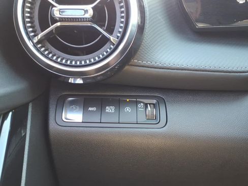 Used 2025 Chevrolet Equinox LT w/ Convenience Package II AWD/4WD image 23