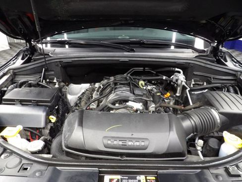 Used 2025 Dodge Durango R/T AWD/4WD image 30