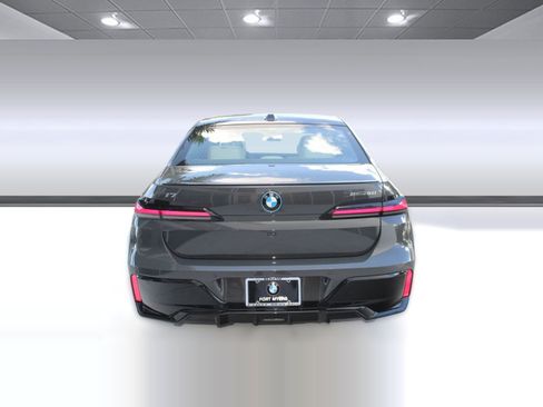New 2026 BMW i7 eDrive50 w/ M Sport Package image 10