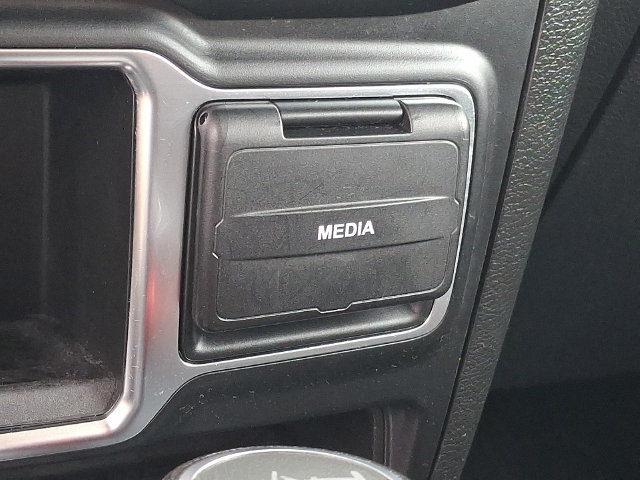 Used 2021 Jeep Wrangler Unlimited Sport AWD/4WD image 26