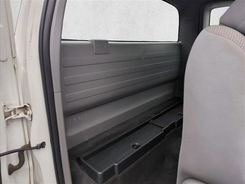 Used 2015 Toyota Tacoma 2WD Access Cab image 28