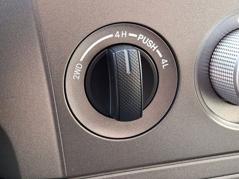 Used 2017 Toyota Sequoia SR5 image 25