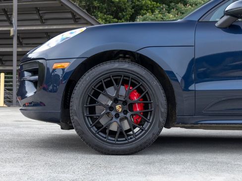 Certified 2021 Porsche Macan GTS AWD/4WD image 13