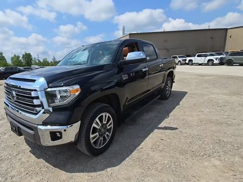 Used 2018 Toyota Tundra 1794 Edition AWD/4WD image 3