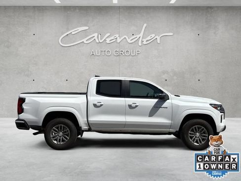 Used 2024 Chevrolet Colorado LT w/ LT Convenience Package II RWD image 17