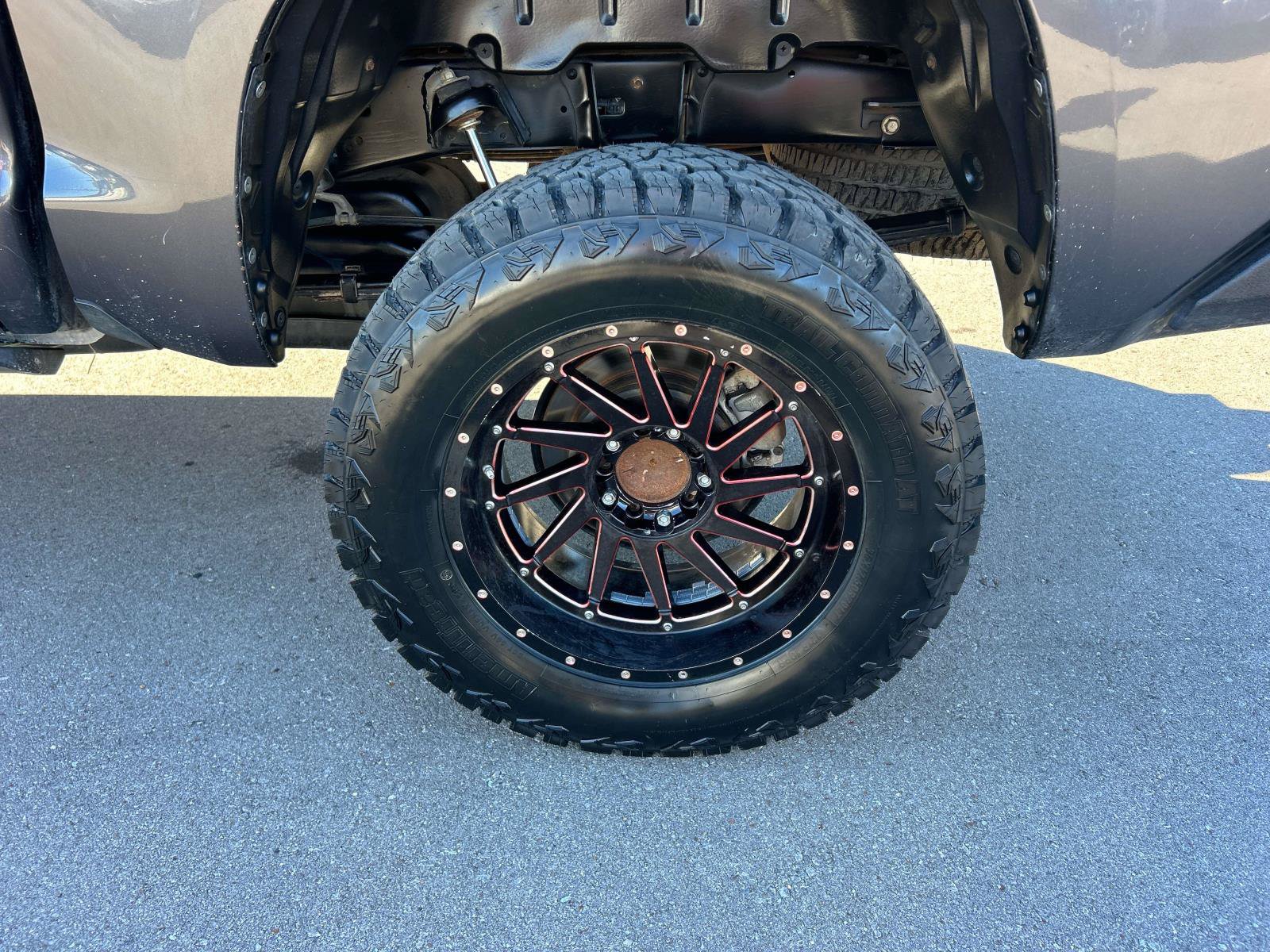Used 2020 Toyota Tundra SR5 w/ TRD Off-Road Package AWD/4WD image 14