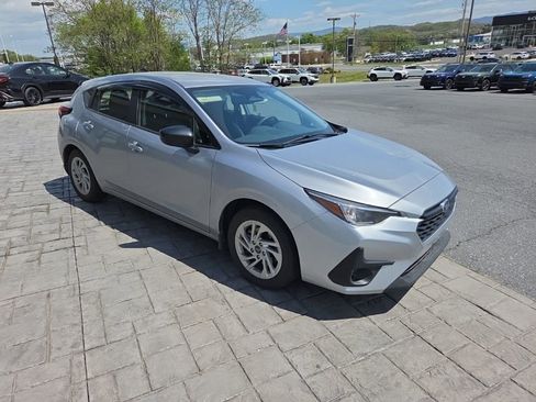 Used 2025 Subaru Impreza 2.0i w/ Popular Package #1A image 5