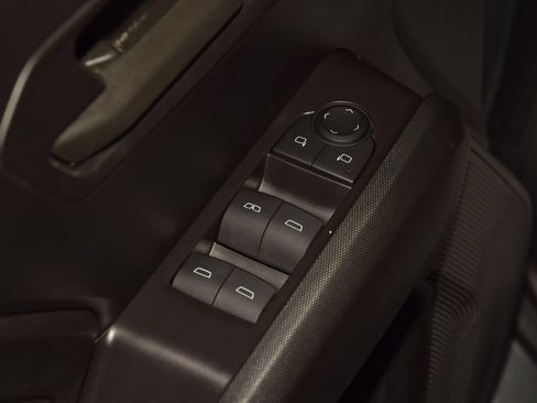 Used 2024 Chevrolet Colorado Trail Boss w/ Technology Package AWD/4WD image 47