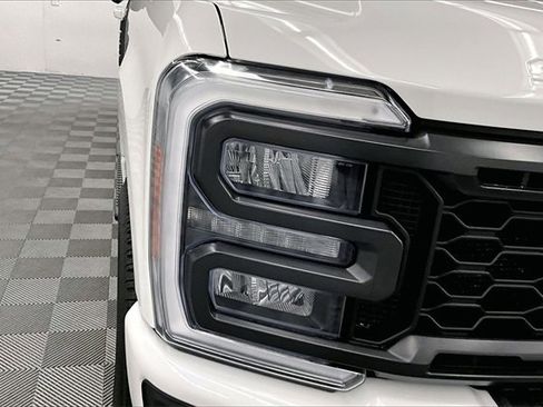 Used 2023 Ford F350 Lariat w/ Lariat Ultimate Package image 32