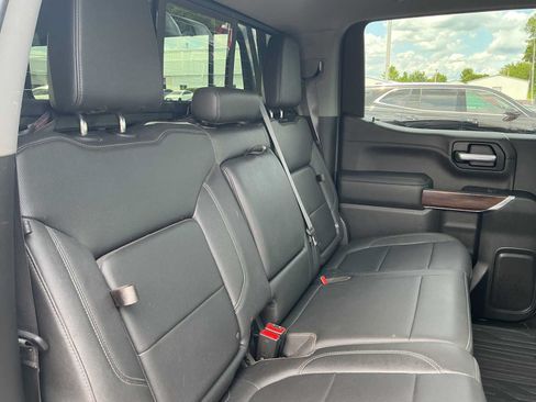 Used 2022 GMC Sierra 1500 SLT w/ SLT Premium Plus Package AWD/4WD image 23