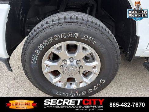 Used 2024 RAM 2500 Laramie w/ Safety Group AWD/4WD image 11