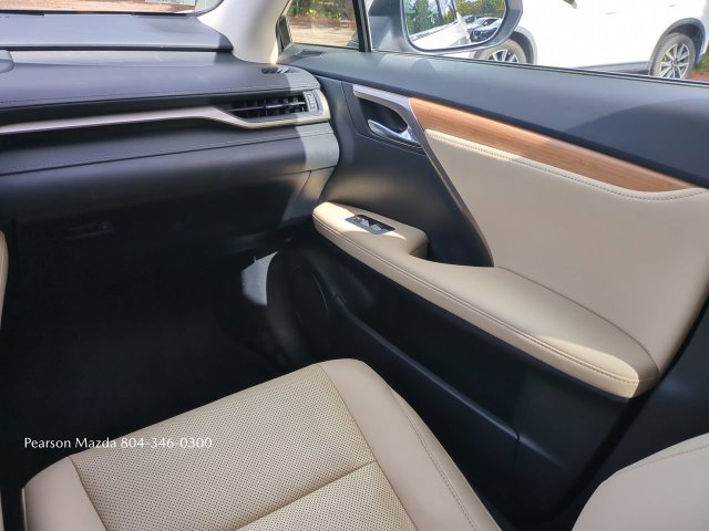 Used 2021 Lexus RX 350L Premium w/ Premium Package AWD/4WD image 19