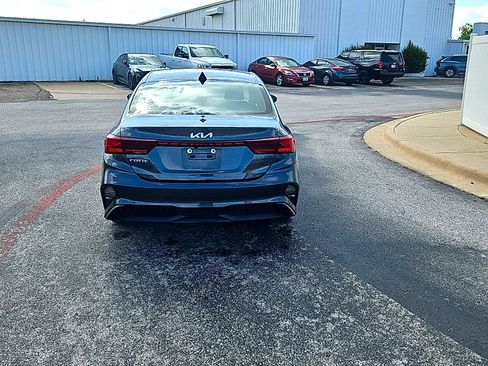 Used 2024 Kia Forte LXS FWD image 5