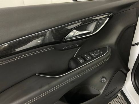 Used 2023 Buick Envision Essence w/ Sport Touring Package AWD/4WD image 25