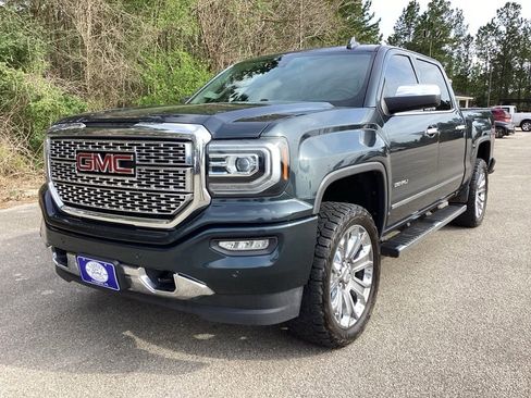 Used 2017 GMC Sierra 1500 Denali image 3