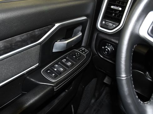 Used 2024 RAM 2500 Big Horn w/ Off Road Package image 36