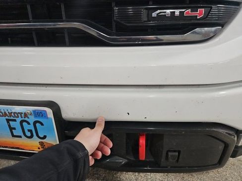 Used 2022 GMC Sierra 1500 AT4 w/ AT4 Preferred Package image 2