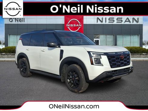 Certified 2025 Nissan Armada PRO-4X image 1