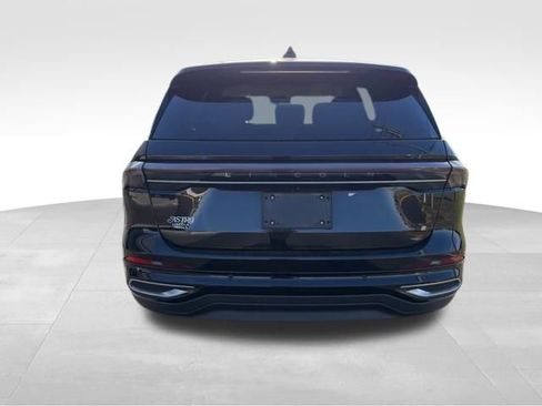 Used 2025 Lincoln Nautilus Premier w/ Equipment Group 102A image 26