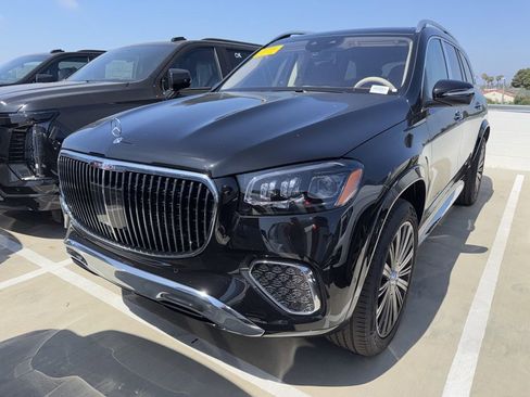 Used 2026 Mercedes-Benz Maybach GLS 600 4MATIC image 1