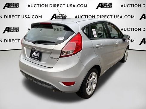 Used 2014 Ford Fiesta SE image 13