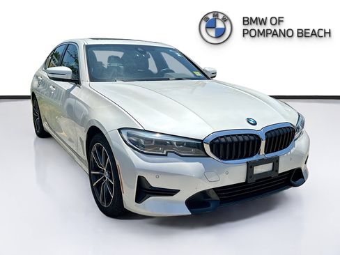 Used 2021 BMW 330i xDrive Sedan w/ Convenience Package AWD/4WD image 1