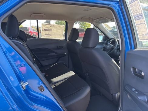 New 2025 Nissan Kicks Play S image 16