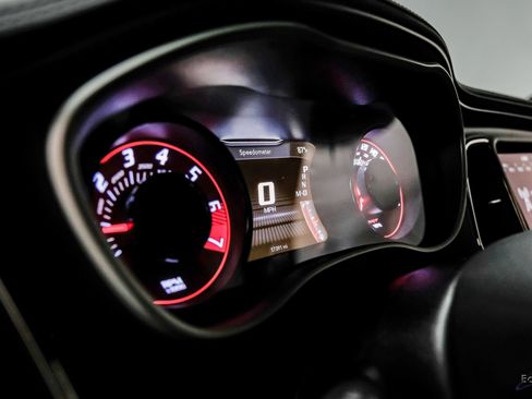 Used 2021 Dodge Challenger SRT Hellcat Redeye image 41