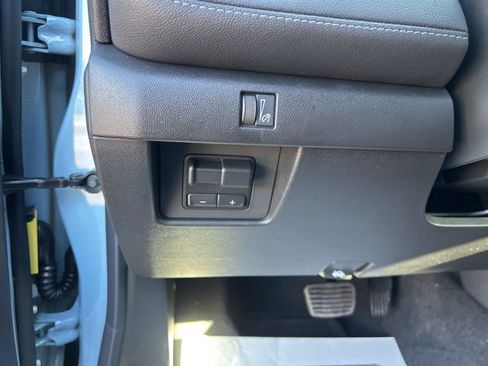 New 2026 Chevrolet Colorado LT w/ LT Convenience Package image 17