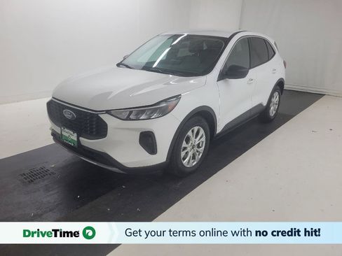 Used 2023 Ford Escape Active w/ Cold Weather Package FWD image 1
