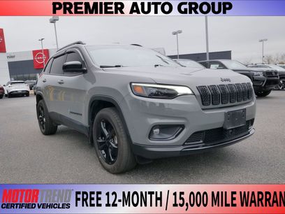 Used 2023 Jeep Cherokee Altitude Lux