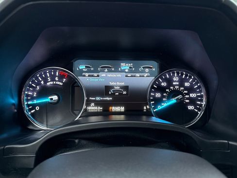 Used 2018 Ford Expedition Platinum image 14