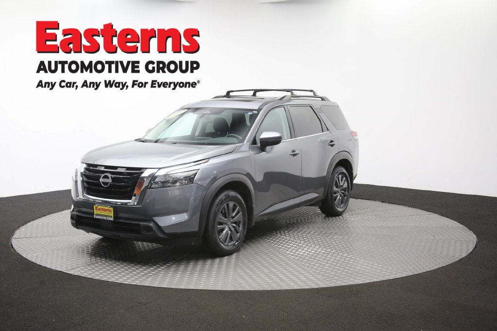 Used 2023 Nissan Pathfinder SV w/ SV Premium Package AWD/4WD image 61