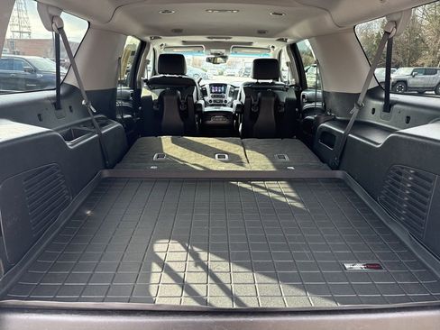 Used 2020 GMC Yukon XL SLT image 62