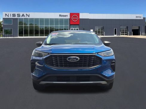 Used 2023 Ford Escape Active w/ Tech Pack #1 AWD/4WD image 8