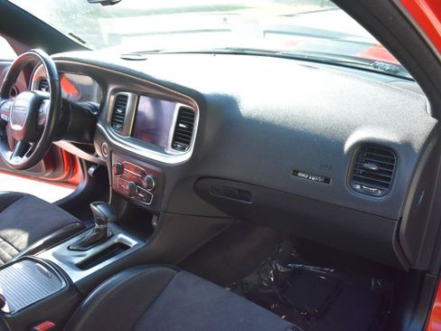 Used 2017 Dodge Charger R/T RWD image 24