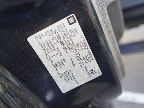 Used 2014 Chevrolet Silverado 2500 LT w/ Custom Sport Truck Package image 12