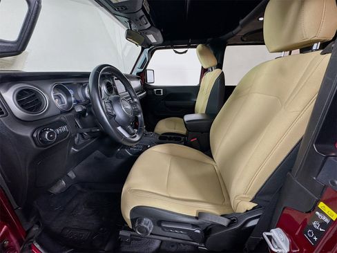 Used 2021 Jeep Wrangler Sport S image 19