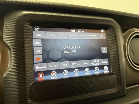 Used 2021 Jeep Wrangler Unlimited Sport AWD/4WD image 20