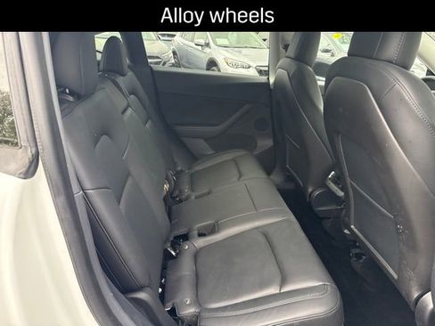 Used 2020 Tesla Model Y Long Range AWD/4WD image 15