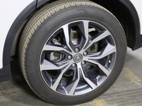 Used 2023 Acura MDX SH-AWD w/ Technology Package image 41