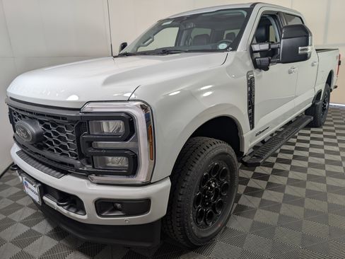 New 2025 Ford F350 Lariat w/ Lariat Ultimate Package image 3